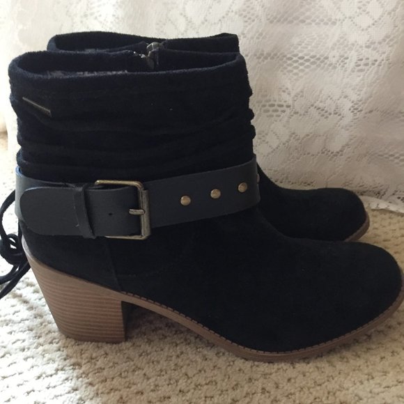 Roxy Black Faux Suede Ankle Buckle Boots 8.5 - Picture 2 of 5